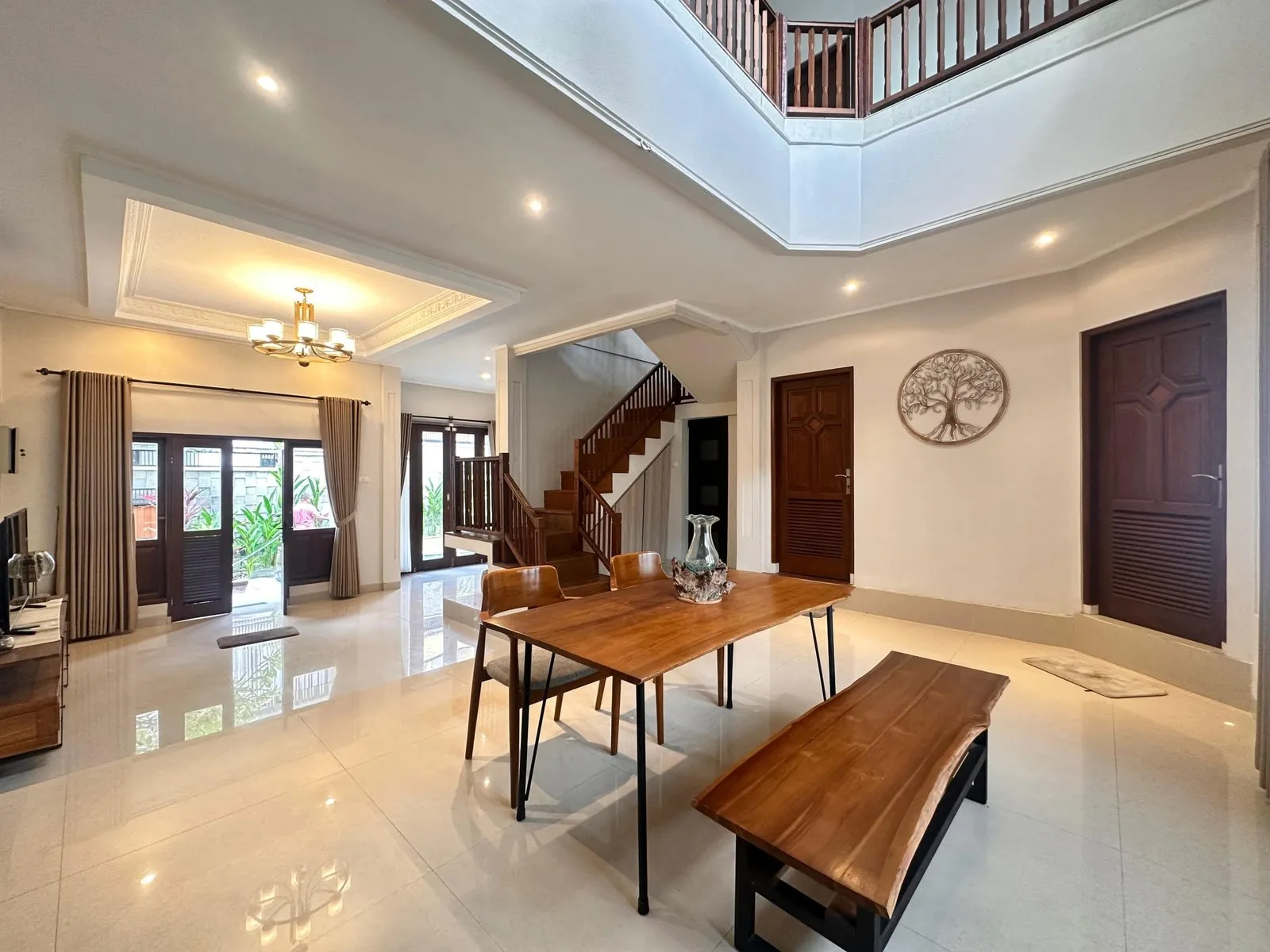 SPACIOUS THREE-BEDROOM VILLA IN TEGAL CUPEK, UMALAS