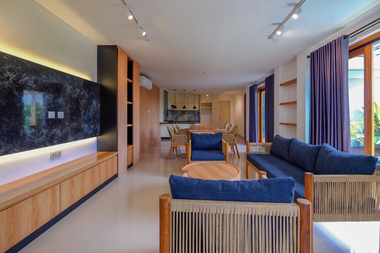 MODERN 3-BEDROOM VILLA IN JIMBARAN WITH STRATEGIC LOCATION
