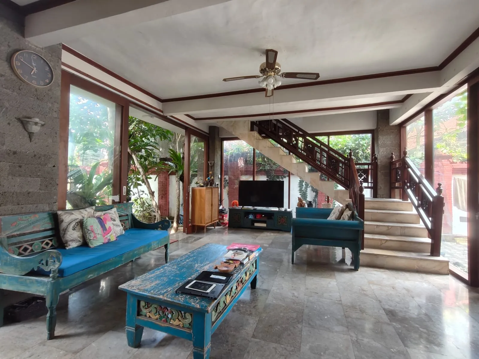 SERENE VILLA IN SANUR WITH LUSH GARDEN AND POOL