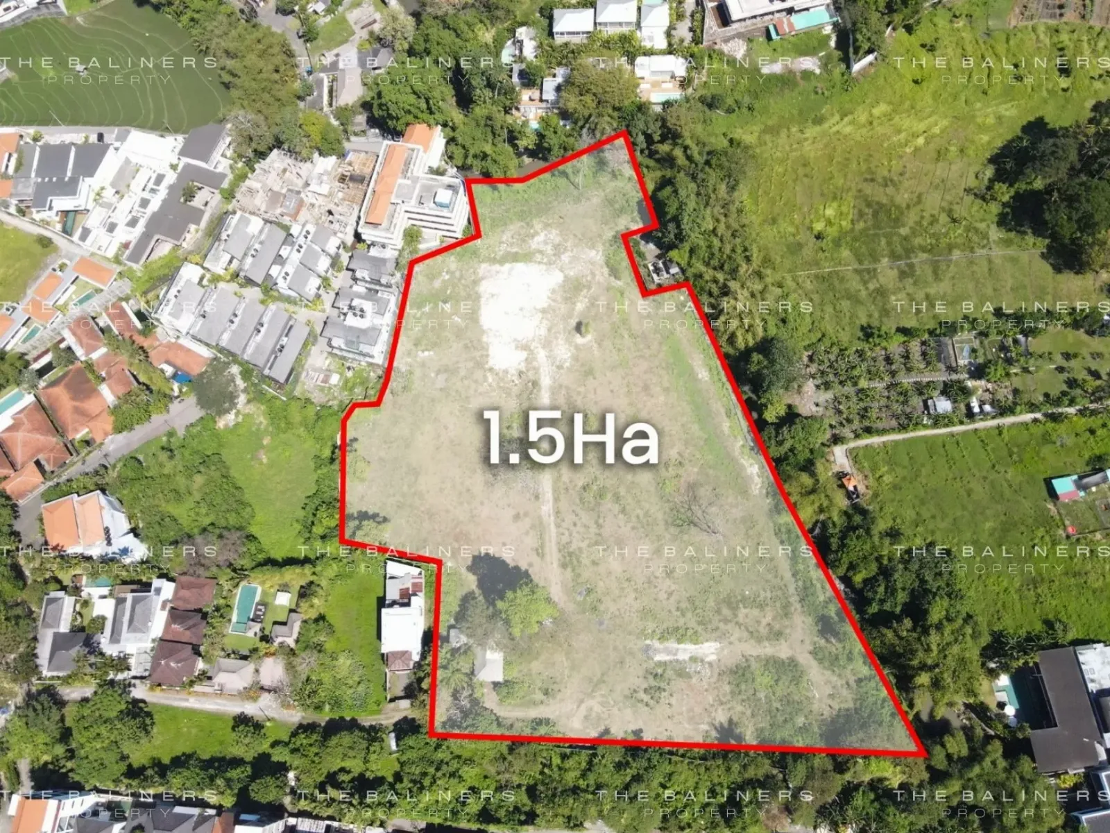 SUPER RARE RIVERFRONT LAND IN PERERENAN: A COASTAL GEM