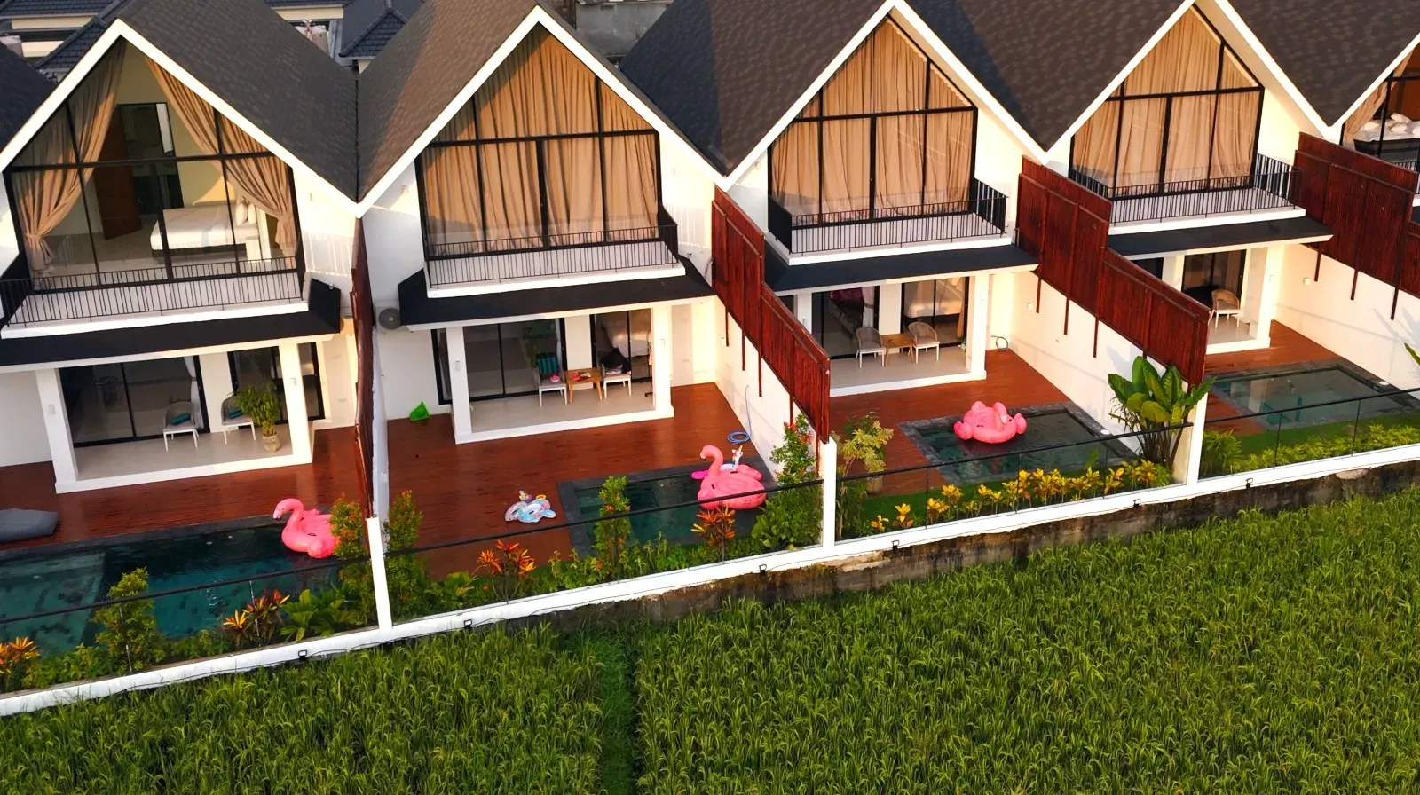 ELEGANT TOWNHOUSE LIVING IN DALUNG, MENGWI
